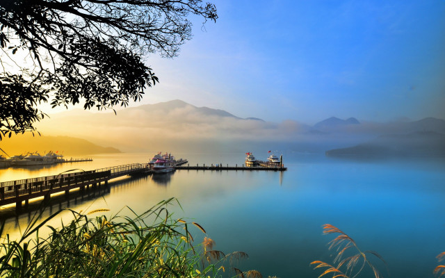 Pier boat mountain fog scenery free wallpaper for desktop - medium preview image