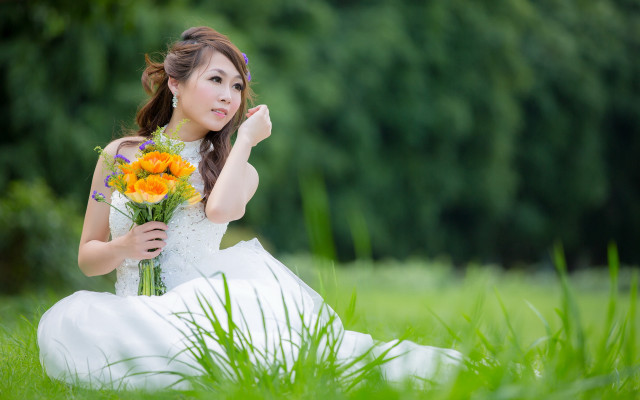 Woman white dress bouquet sitting free wallpaper for desktop - medium preview image