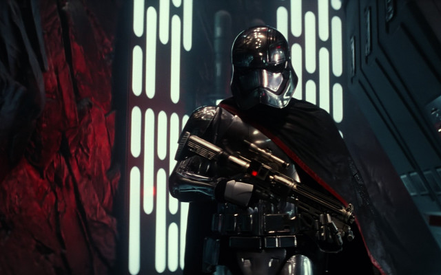 Star wars character gun hologram free wallpaper for desktop - medium preview image