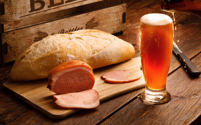 Wooden table loaf bread beer free wallpaper for desktop - medium preview image