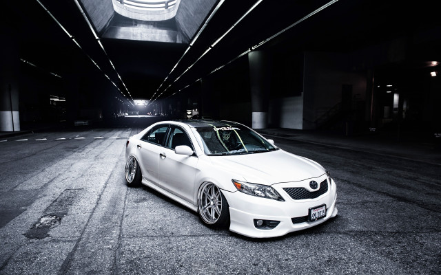 White car parking garage tunnel free wallpaper for desktop - medium preview image