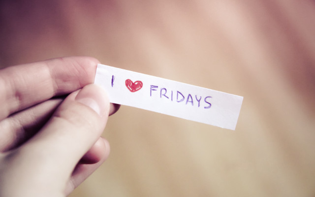 Person holding paper i love free wallpaper for desktop - medium preview image