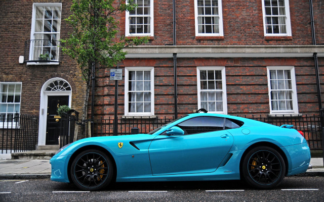 Blue sports car tokyo city free wallpaper for desktop - medium preview image