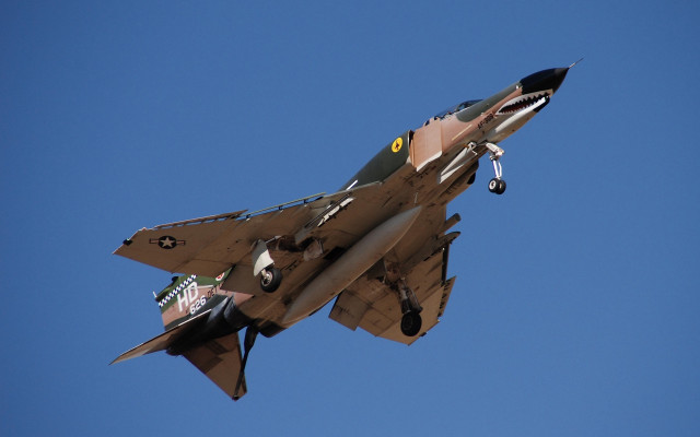 Fighter jet blue sky propeller #3 free wallpaper for desktop - medium preview image