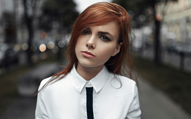 Eszter mattioni red haired serious free wallpaper for desktop - medium preview image