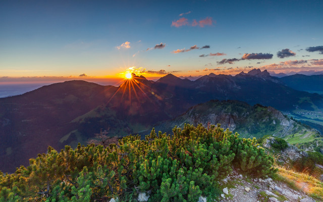 Sunset mountain range trees clouds free wallpaper for desktop - medium preview image
