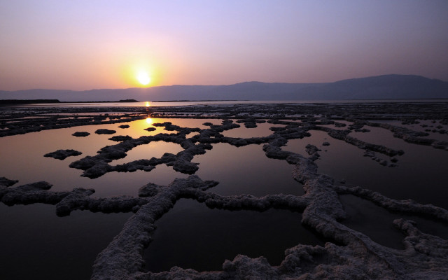 Sunset rocks star pattern water free wallpaper for desktop - medium preview image