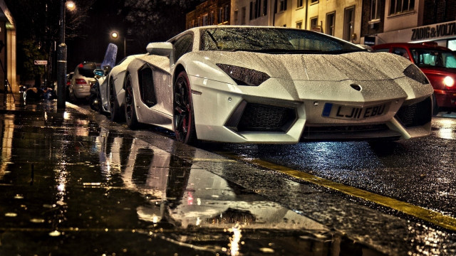 White sports car night rain free wallpaper for desktop - medium preview image
