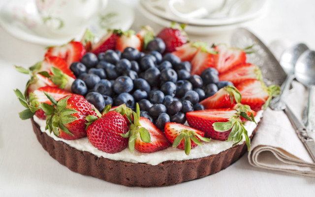 Birthday cake strawberries blueberries tea free wallpaper for desktop - medium preview image