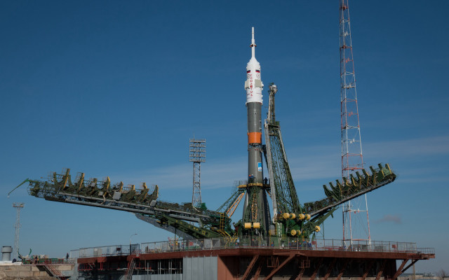 Rocket building sky clouds people free wallpaper for desktop - medium preview image