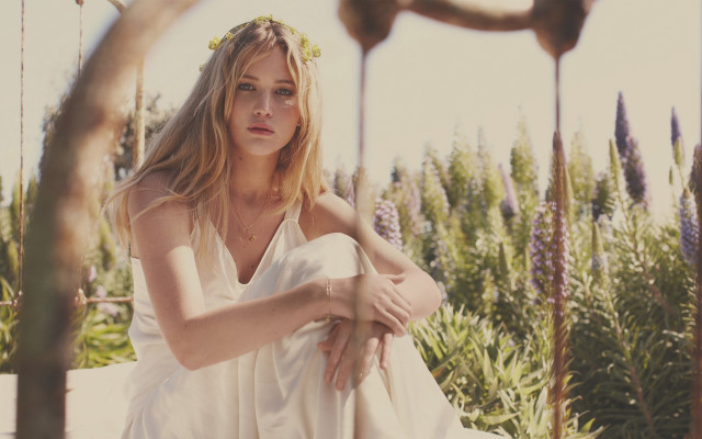 Goddess white dress field blonde free wallpaper for desktop - medium preview image