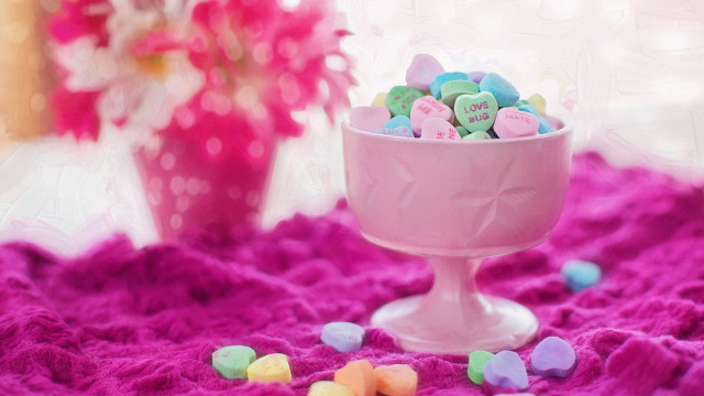 Pink bowl candy hearts flower free wallpaper for desktop - medium preview image