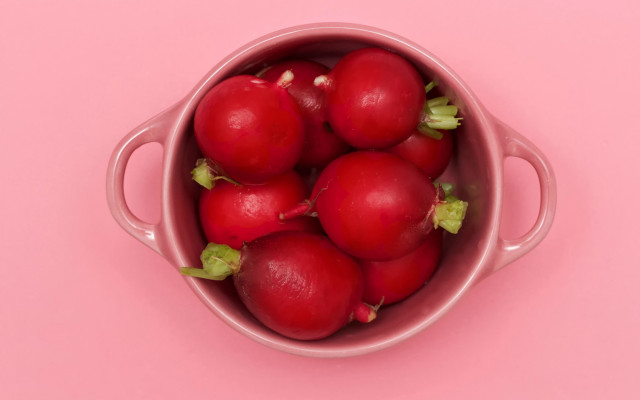 Radishes bowl pink background green free wallpaper for desktop - medium preview image