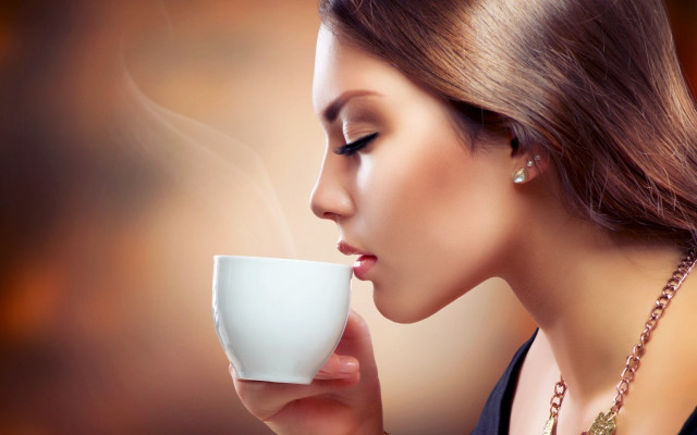 Woman coffee steam necklace portrait free wallpaper for desktop - medium preview image