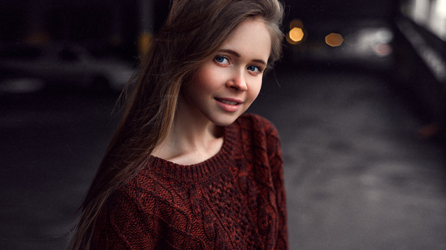 Woman longhair nightparking bus car free wallpaper for desktop - medium preview image