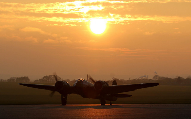 Plane takeoff sunset clouds backlit free wallpaper for desktop - medium preview image
