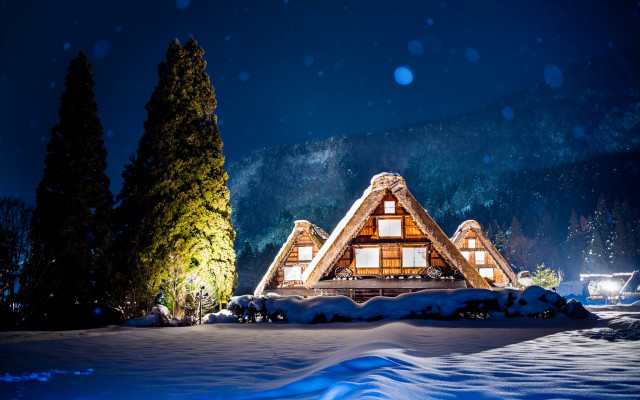 Thatched house snow night aurora free wallpaper for desktop - medium preview image