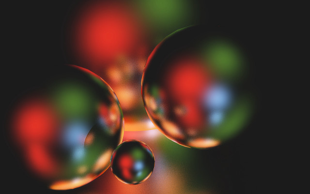 Bubbles floating holographic planet shiny free wallpaper for desktop - medium preview image