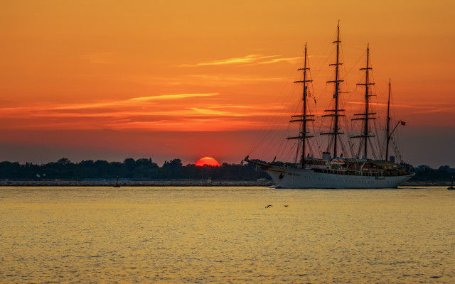 Large boat sunset water mountains free wallpaper for desktop - medium preview image