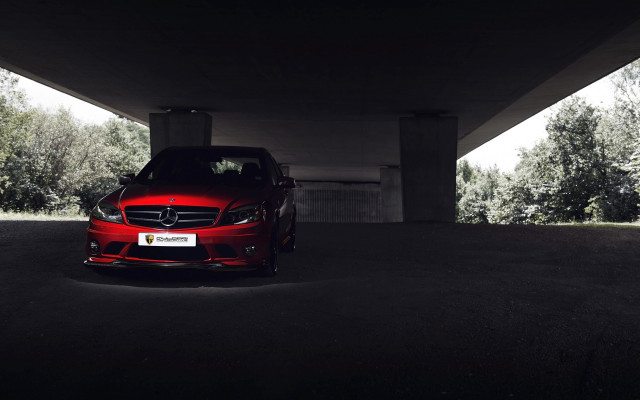 Red car bridge night trees free wallpaper for desktop - medium preview image