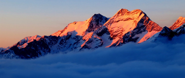 Snowy mountain sunset clouds pink free wallpaper for desktop - medium preview image