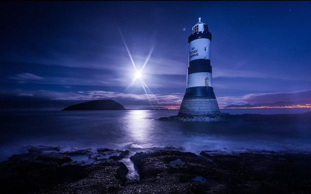 Lighthouse rocky shore night moon free wallpaper for desktop - medium preview image