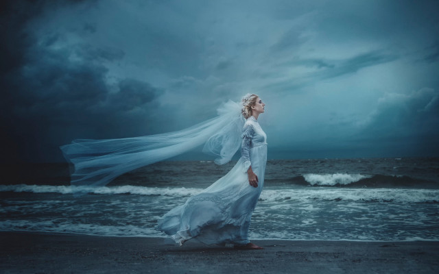 Woman white dress beach veil free wallpaper for desktop - medium preview image