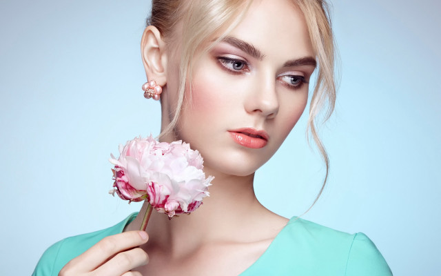 Annabel kidston fashion photorealistic flower free wallpaper for desktop - medium preview image