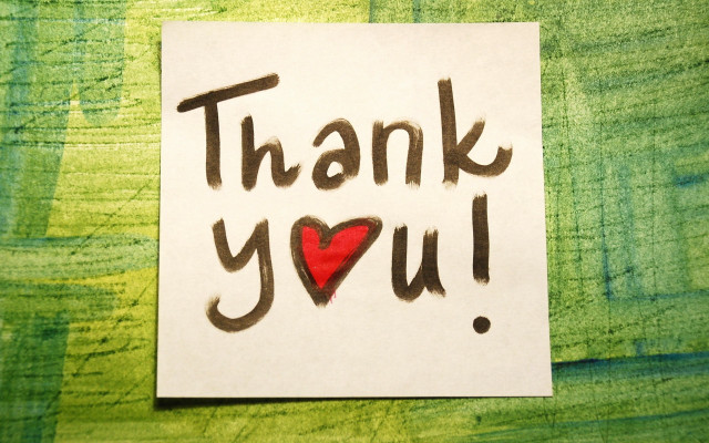 Thank you heart green background free wallpaper for desktop - medium preview image