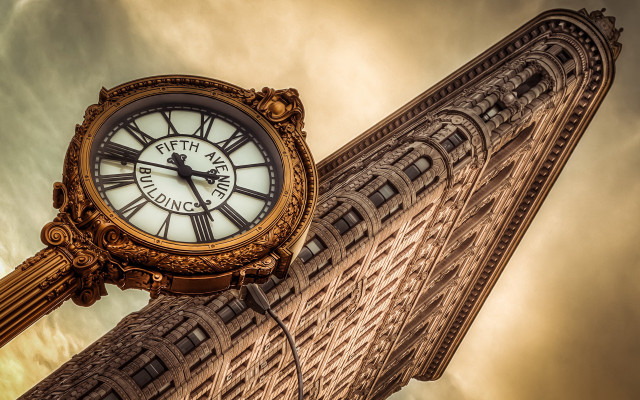 Clock tower architecture cloudy sky free wallpaper for desktop - medium preview image