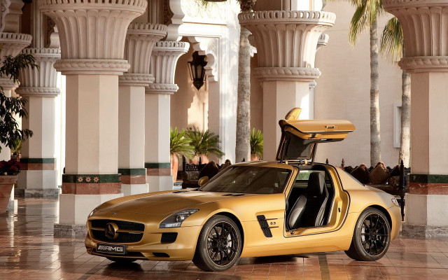 Gold mercedes sls building suitcase free wallpaper for desktop - medium preview image