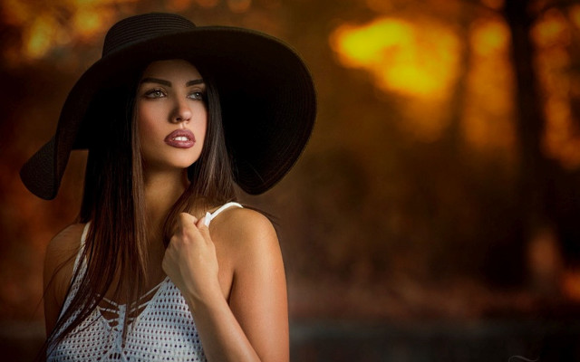 Woman hat woods sunset fashion free wallpaper for desktop - medium preview image