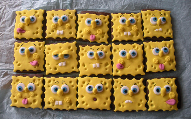 Yellow cookies blue eyes googly free wallpaper for desktop - medium preview image