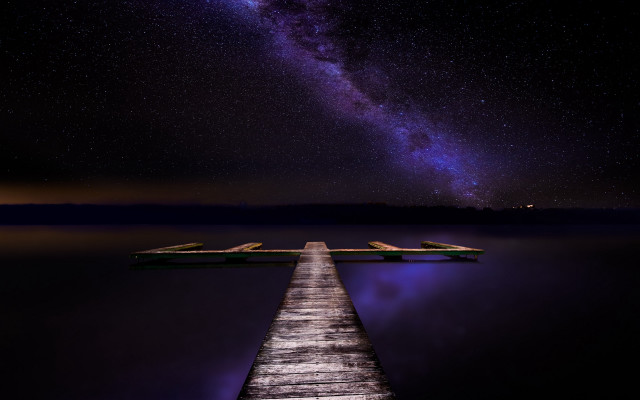 Dusk milkyway dock night sky free wallpaper for desktop - medium preview image