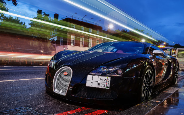 Bugatti night cityscape tiltshift motionblur free wallpaper for desktop - medium preview image