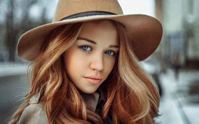 Eszter mattioni portrait blonde blue #3 free wallpaper for desktop - medium preview image