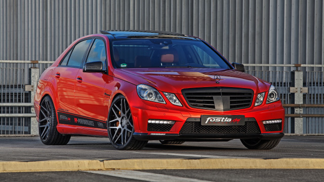 Red mercedes benz superflat digital free wallpaper for desktop - medium preview image