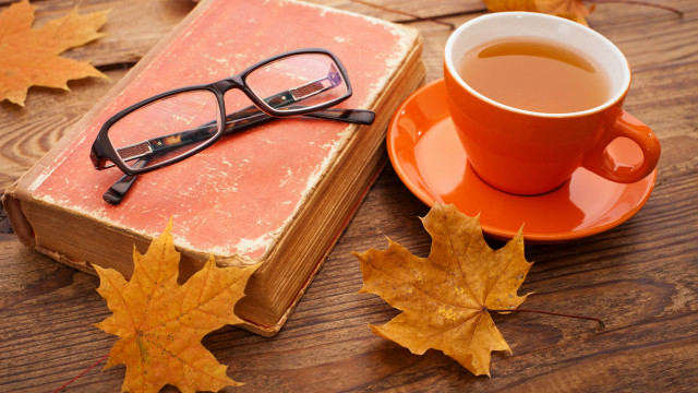 Book glasses coffee autumn leaves free wallpaper for desktop - medium preview image