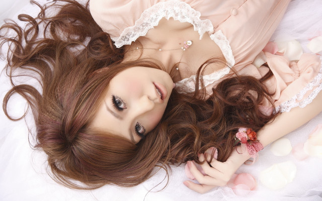 Woman laying bed wind blown #2 free wallpaper for desktop - medium preview image