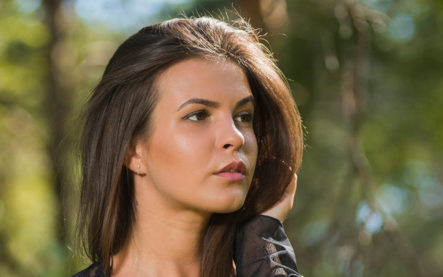 Woman black shirt jacket looking free wallpaper for desktop - medium preview image