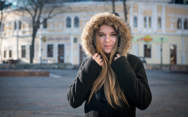 Woman black hooded jacket blonde free wallpaper for desktop - medium preview image