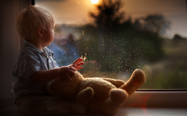 Boy window sill teddy sun free wallpaper for desktop - medium preview image