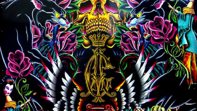 Winged flowers gothic crown star free wallpaper for desktop - medium preview image