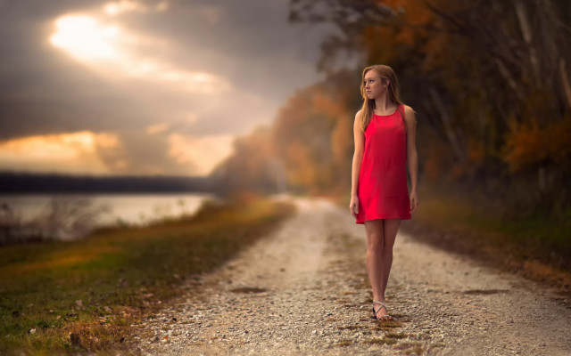 Woman red dress lake tilt free wallpaper for desktop - medium preview image