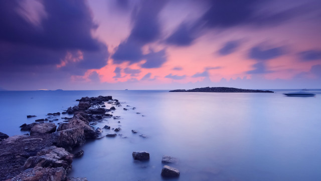 Long exposure sunset rocky beach free wallpaper for desktop - medium preview image