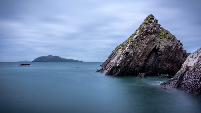 Ocean rock mountain shore sky free wallpaper for desktop - medium preview image