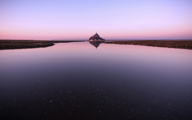 Water sunset building pink sky free wallpaper for desktop - medium preview image