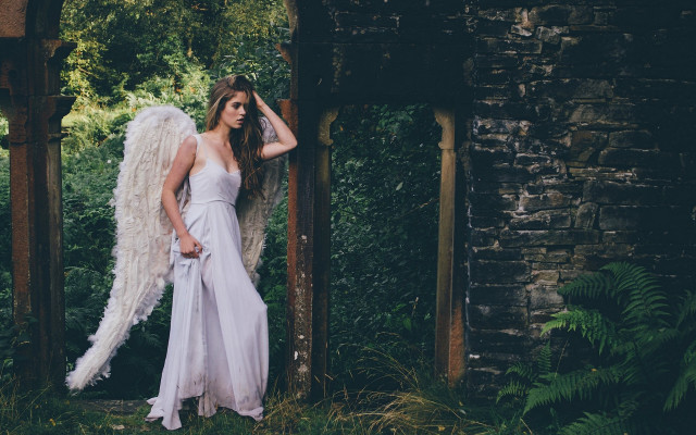 Angel woman white dress doorway free wallpaper for desktop - medium preview image