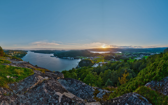 Lake mountain sunset panorama nature free wallpaper for desktop - medium preview image