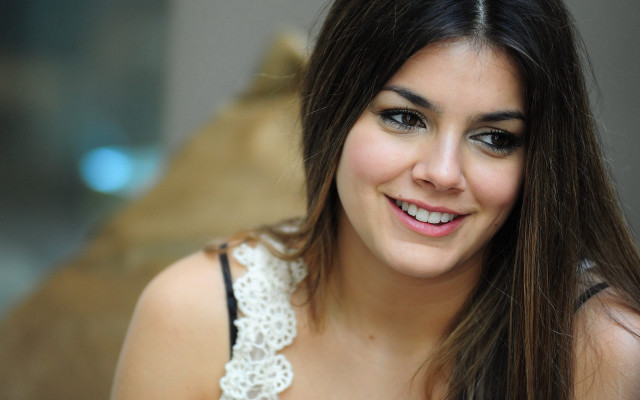 Woman smiling longhair lace white free wallpaper for desktop - medium preview image